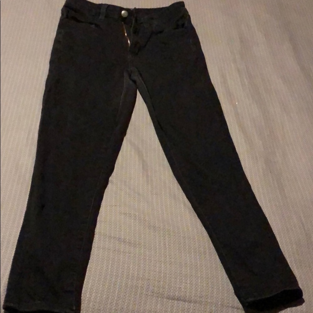 Black skinny jeans